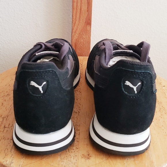 Puma Womans Black Asphalt Yarra Classic Sneakers NWT Size 7.5 - Picture 5 of 7